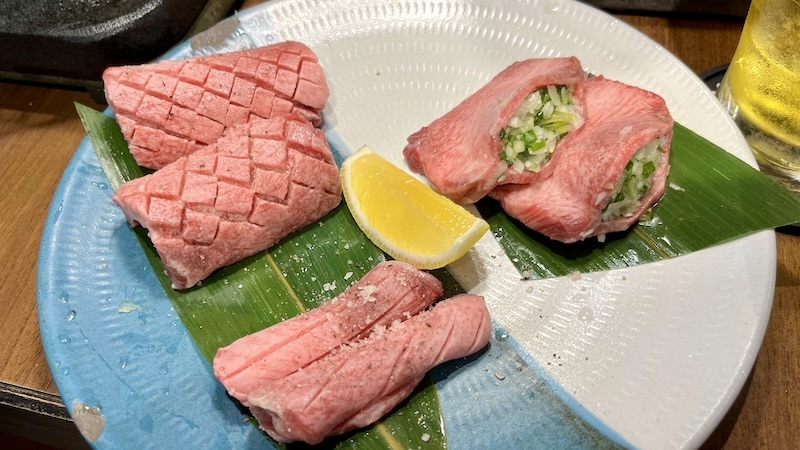 おにくとごはん。の牛タン3種盛り