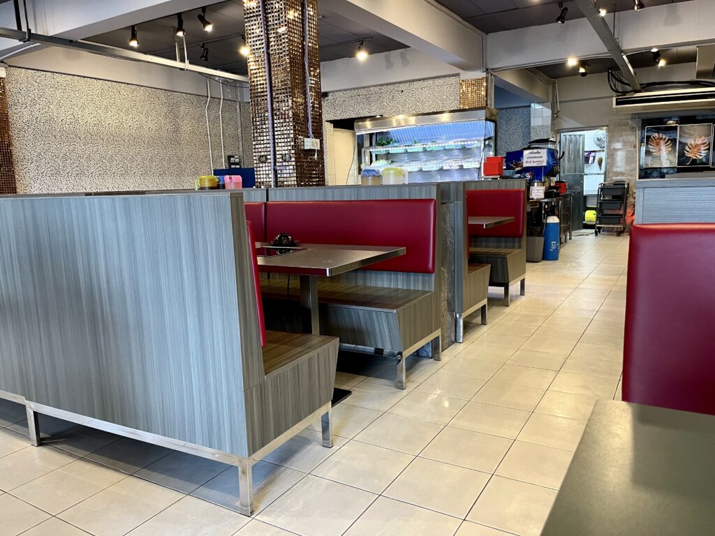 スキ ダーラーの店内の様子